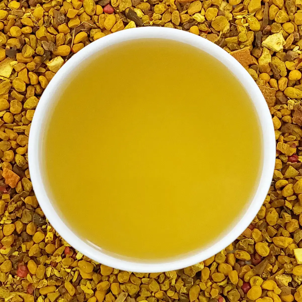Ceylon cinnamon and turmeric root, ingredients for golden milk tea